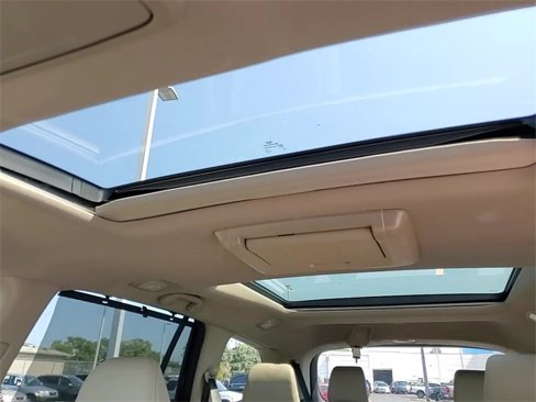 Used 2017 Honda Pilot Elite image 25