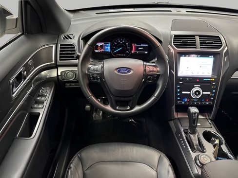 Used 2019 Ford Explorer Sport w/ Equipment Group 401A image 13