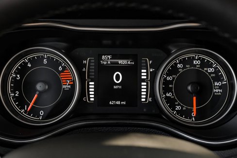 Used 2019 Jeep Cherokee Latitude Plus image 28