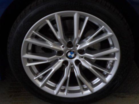 Used 2023 BMW 330i Sedan image 11