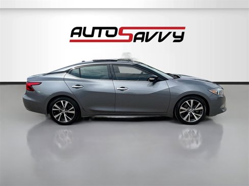 Used 2018 Nissan Maxima Platinum image 8