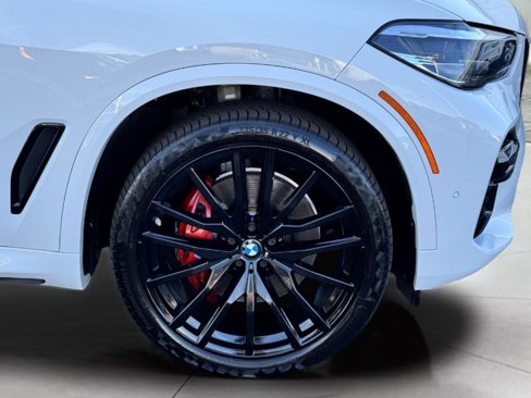 Used 2022 BMW X5 xDrive40i w/ M Sport Package image 79