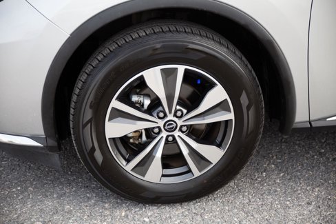 Used 2023 Nissan Murano SV image 9