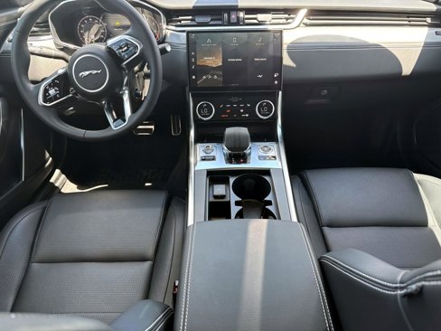New 2024 Jaguar XF R-Dynamic SE image 15