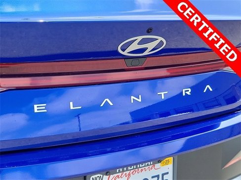 Certified 2024 Hyundai Elantra SEL w/ Convenience Package image 19