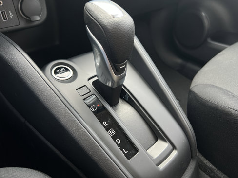 New 2025 Nissan Kicks Play S image 25