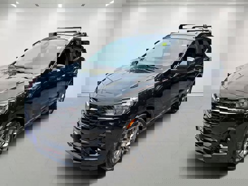 Used 2023 Buick Encore GX Select w/ Sport Touring Package image 2