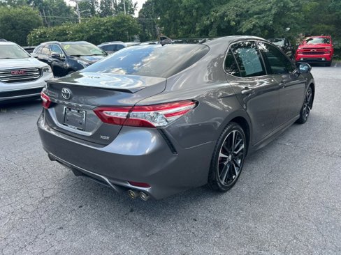Used 2020 Toyota Camry XSE image 8