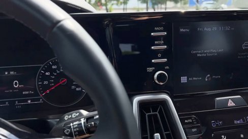 Used 2021 Kia Sorento S w/ Panoramic Sunroof Package image 23