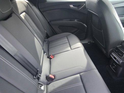 Certified 2024 Audi Q4 e-tron Premium Plus image 25
