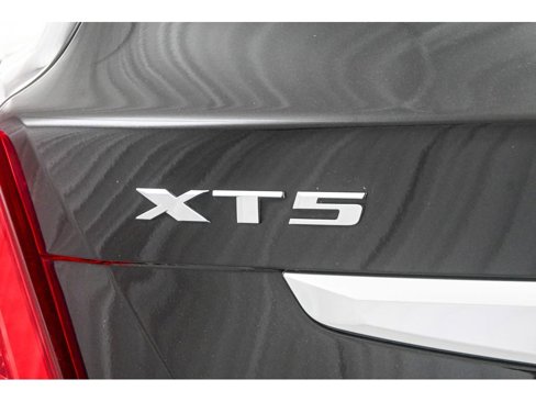 Used 2022 Cadillac XT5 Premium Luxury image 60