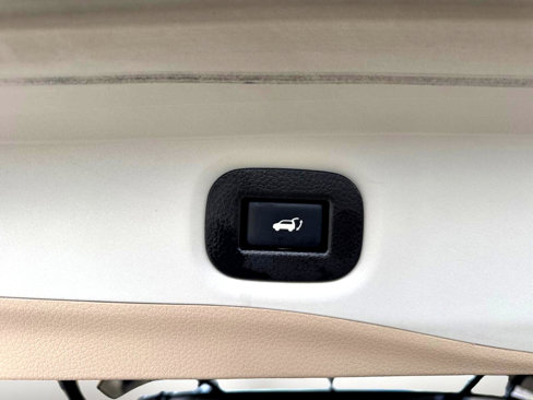 Used 2016 Nissan Rogue SL w/ SL Premium Package image 29