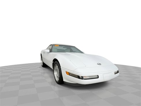 Used 1992 Chevrolet Corvette Convertible image 2