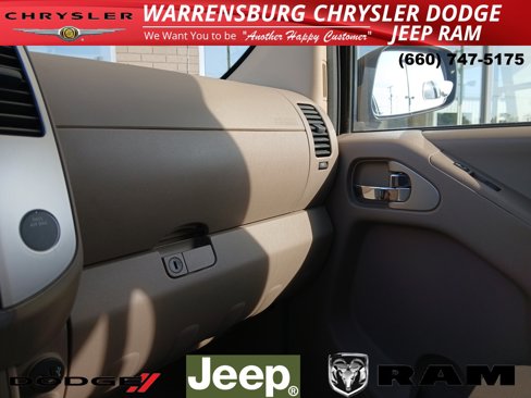 Used 2017 Nissan Frontier SV image 26