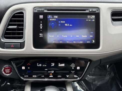 Used 2017 Honda HR-V EX image 17