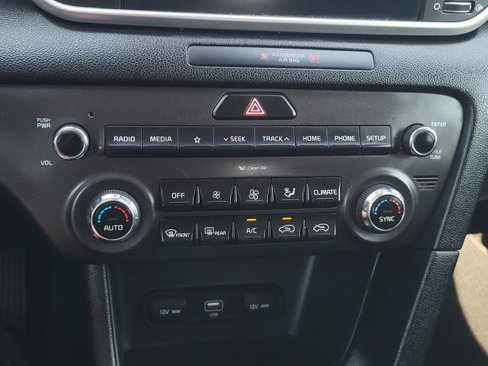 Used 2021 Kia Sportage LX w/ LX Fwd Popular Package image 33