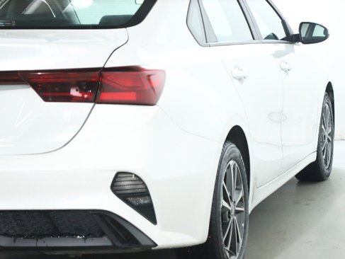 Used 2023 Kia Forte LXS image 44