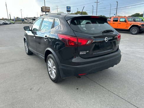 Used 2017 Nissan Rogue Sport SV w/ SV All-Weather Package image 8