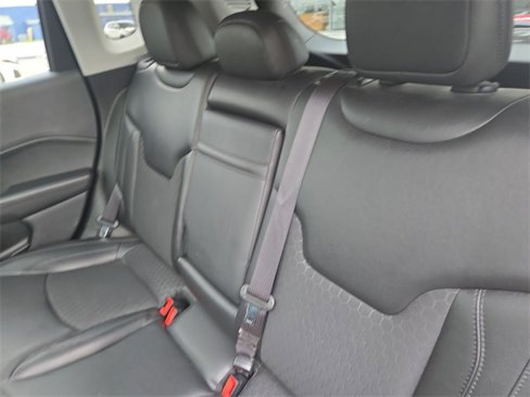 Used 2019 Jeep Compass Altitude image 26