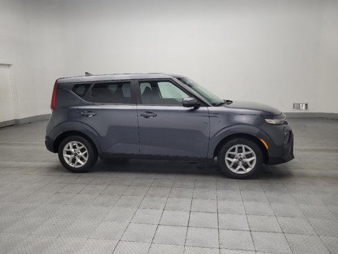Used 2020 Kia Soul S image 11