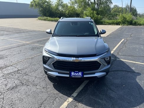 Used 2025 Chevrolet TrailBlazer LT w/ Convenience Package image 2