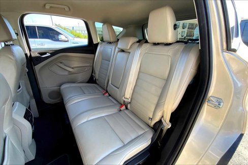 Used 2017 Ford Escape SE w/ SE Leather Comfort Package image 18