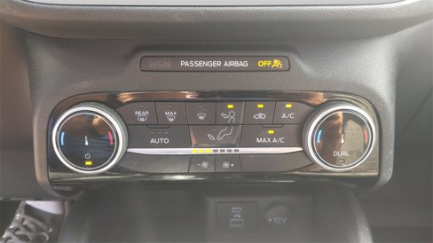 Used 2022 Ford Escape SE image 27