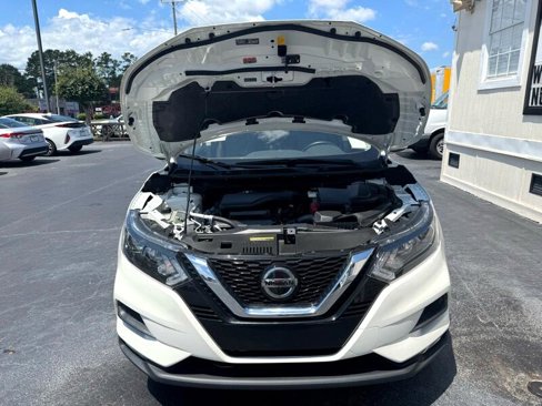 Used 2021 Nissan Rogue Sport SV image 35