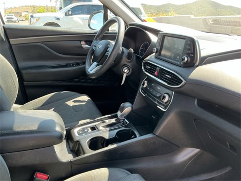 Used 2019 Hyundai Santa Fe SE image 26
