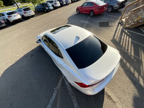 Used 2017 Lexus IS 200t image 10