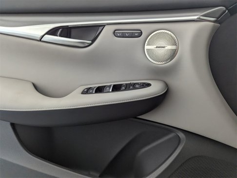 New 2024 INFINITI QX50 Luxe image 15