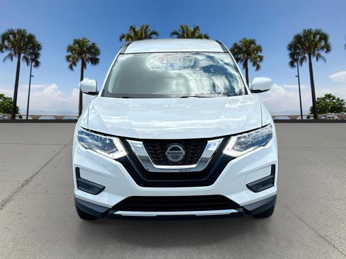 Certified 2020 Nissan Rogue S image 2
