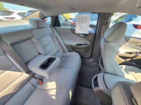 Used 2020 Chevrolet Malibu LT image 9