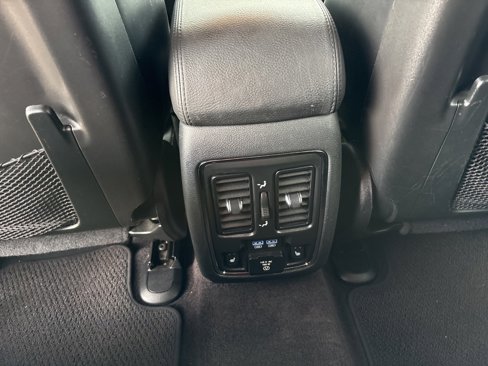 Used 2018 Jeep Grand Cherokee Summit image 45