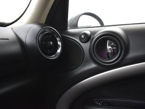 Used 2014 MINI Cooper Countryman image 19