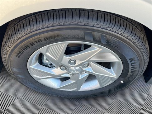 New 2025 Hyundai Sonata SE image 28