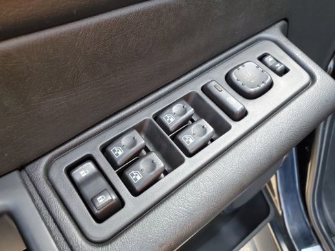 Used 2007 HUMMER H2 image 10