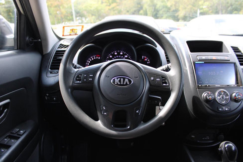 Used 2013 Kia Soul image 33