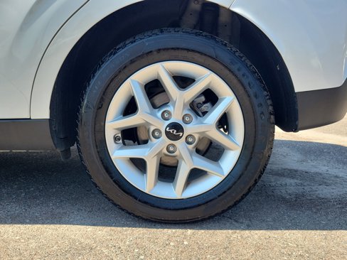 Used 2023 Kia Soul S image 7