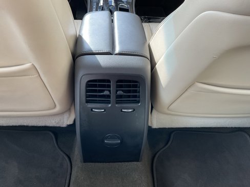 Used 2014 Lincoln MKS w/ Equipment Group 101A image 18