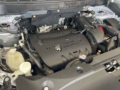 Used 2017 Mitsubishi Outlander Sport SE image 10