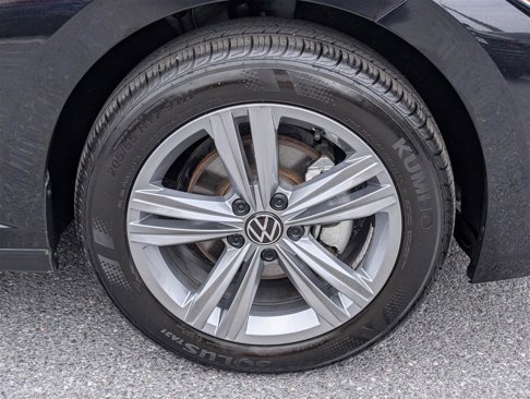 Used 2024 Volkswagen Jetta SE image 11