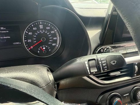 Used 2022 Kia Forte LXS image 29