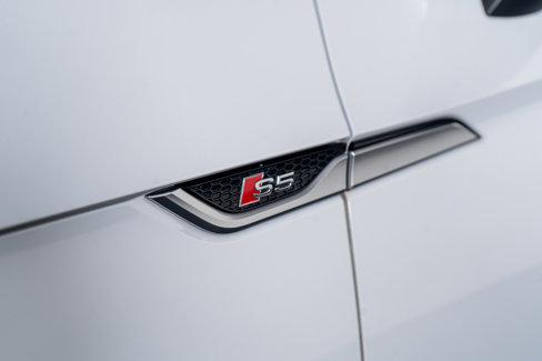 Used 2022 Audi S5 Premium w/ Convenience Package image 30
