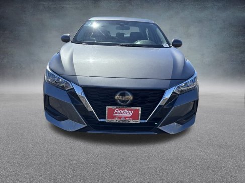 Used 2023 Nissan Sentra SV image 2