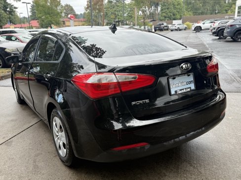 Used 2015 Kia Forte LX image 10