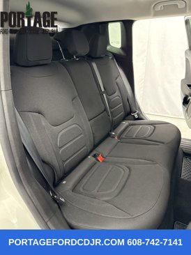 Used 2021 Jeep Renegade Latitude w/ Convenience Group image 31
