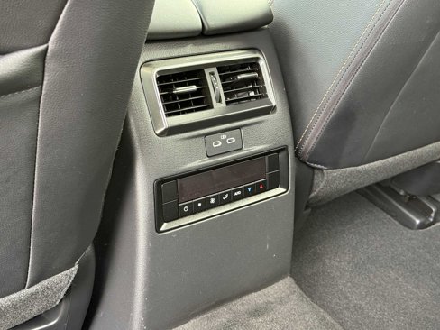 Used 2024 MAZDA CX-90 3.3 Turbo w/ Preferred Plus image 23