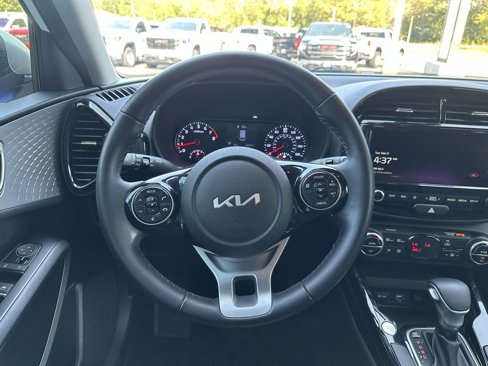 Used 2022 Kia Soul X-Line image 20