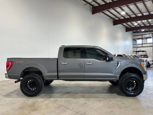 Used 2021 Ford F150 XLT w/ Equipment Group 301A Mid image 7